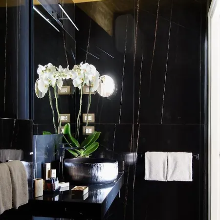 아파트호텔 토르나부오니 스위트 콜렉션 레지덴자 데포카 4*