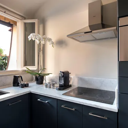 토르나부오니 스위트 콜렉션 레지덴자 데포카