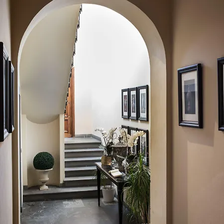 토르나부오니 스위트 콜렉션 레지덴자 데포카 아파트호텔 피렌체