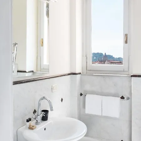 Lejlighedshotel Tornabuoni Collection Residenza D'epoca 2*