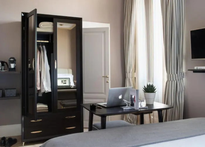 Bed and breakfast Tornabuoni Collection Residenza D'epoca Florencia